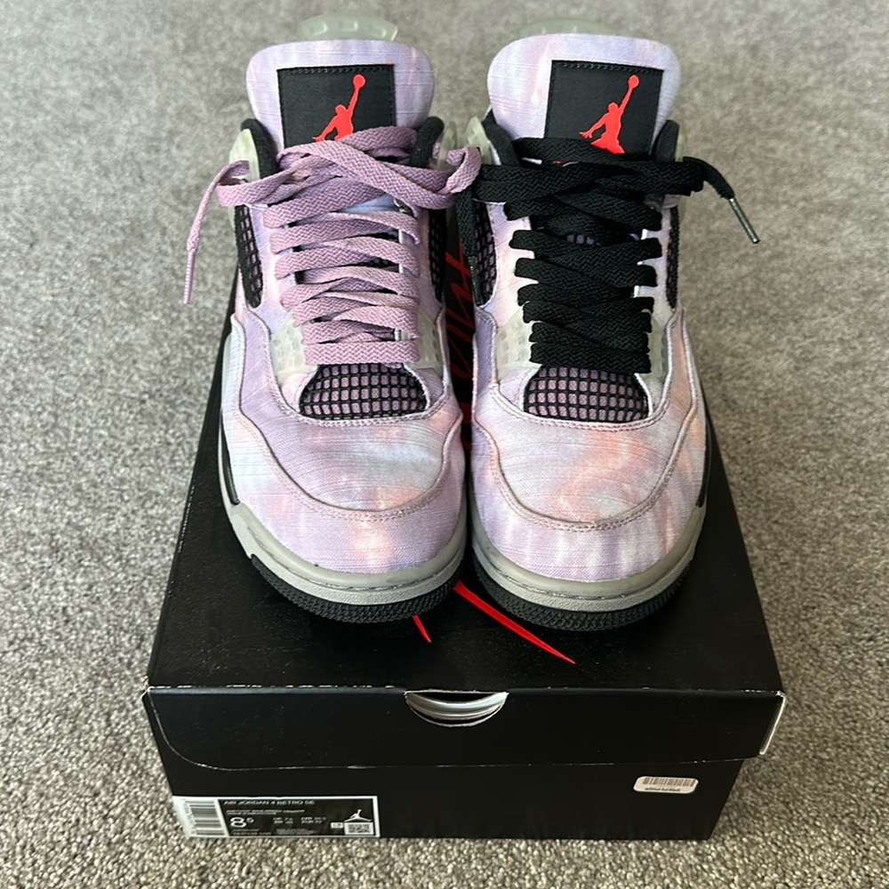 Air Jordan 4 retro SE